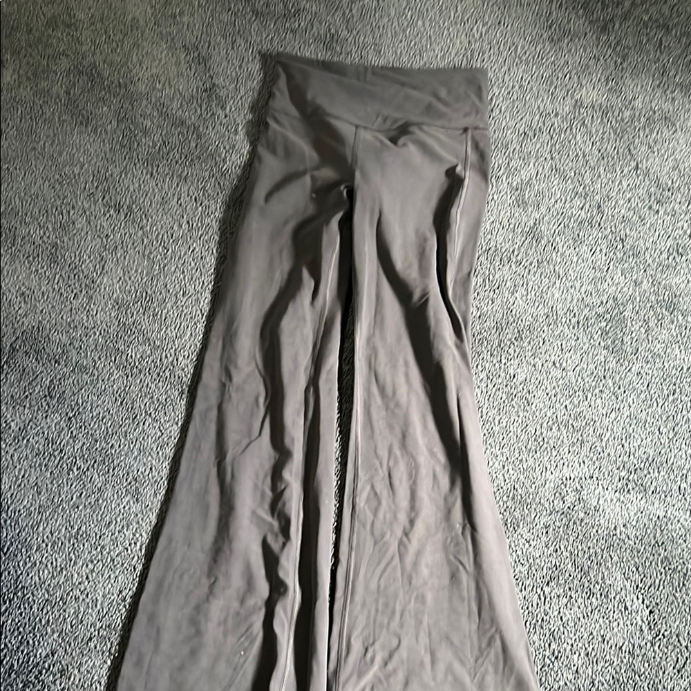 Athlete Flare Leggings